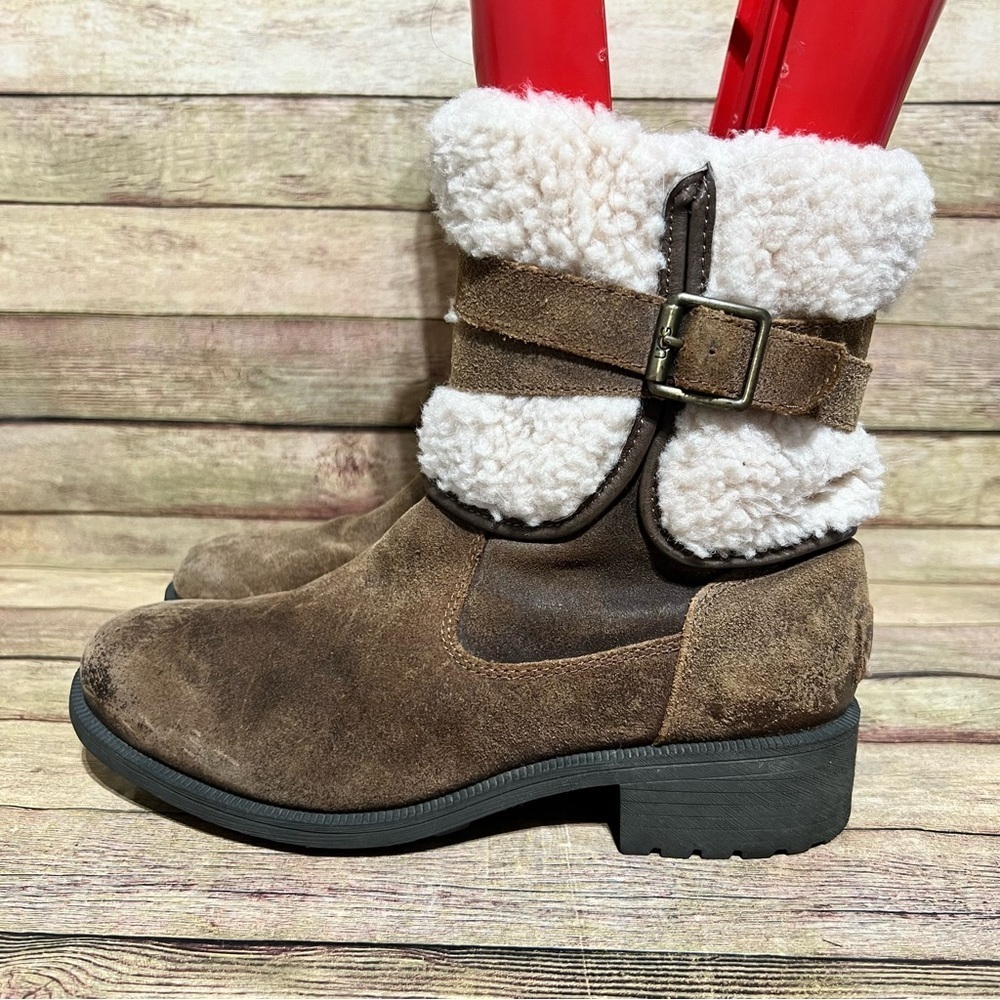 Ugg Brown Leather Blayne Ankle Boots